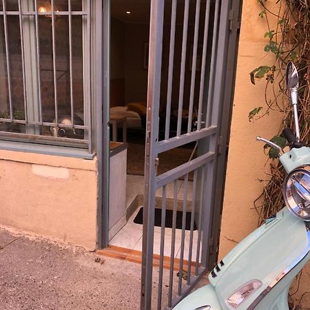 Ferienwohnung Studio Des Tanneurs Montpellier Exterior foto